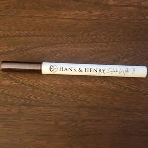 Hank and Henry Liquid Eyeliner